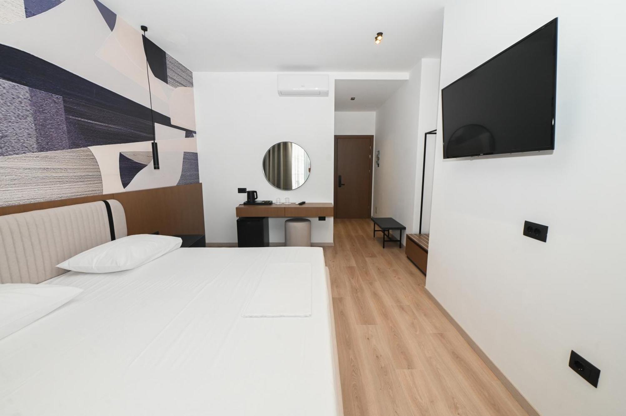 Monun Hotel Ksamil Dış mekan fotoğraf